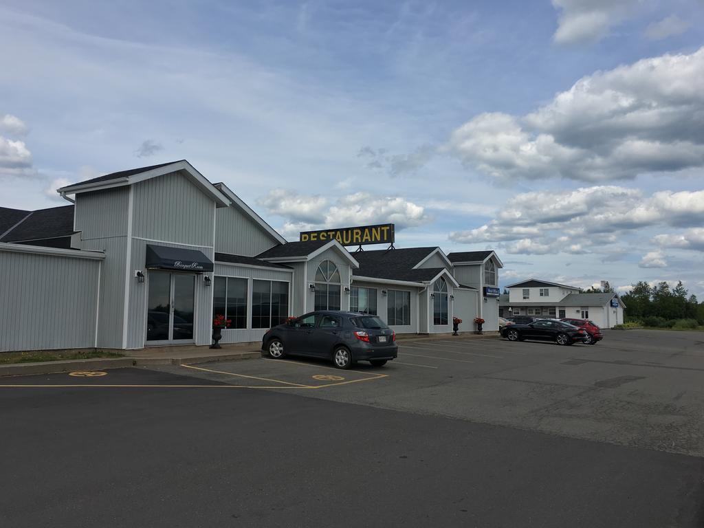 Fairway Inn Sussex Εξωτερικό φωτογραφία
