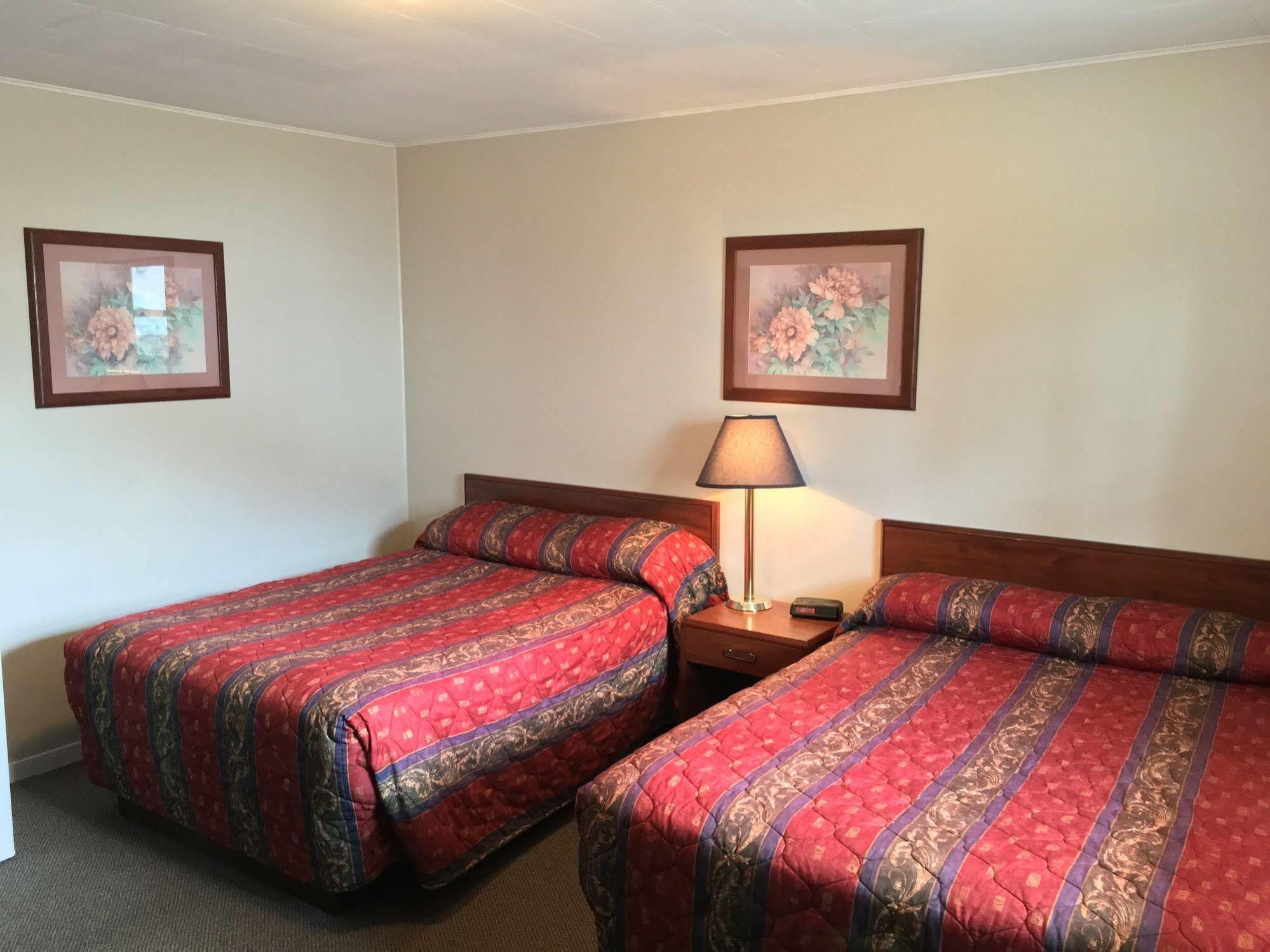 Fairway Inn Sussex Εξωτερικό φωτογραφία