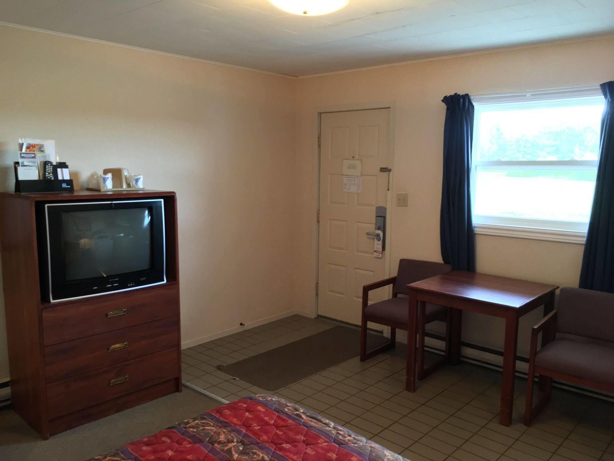 Fairway Inn Sussex Εξωτερικό φωτογραφία