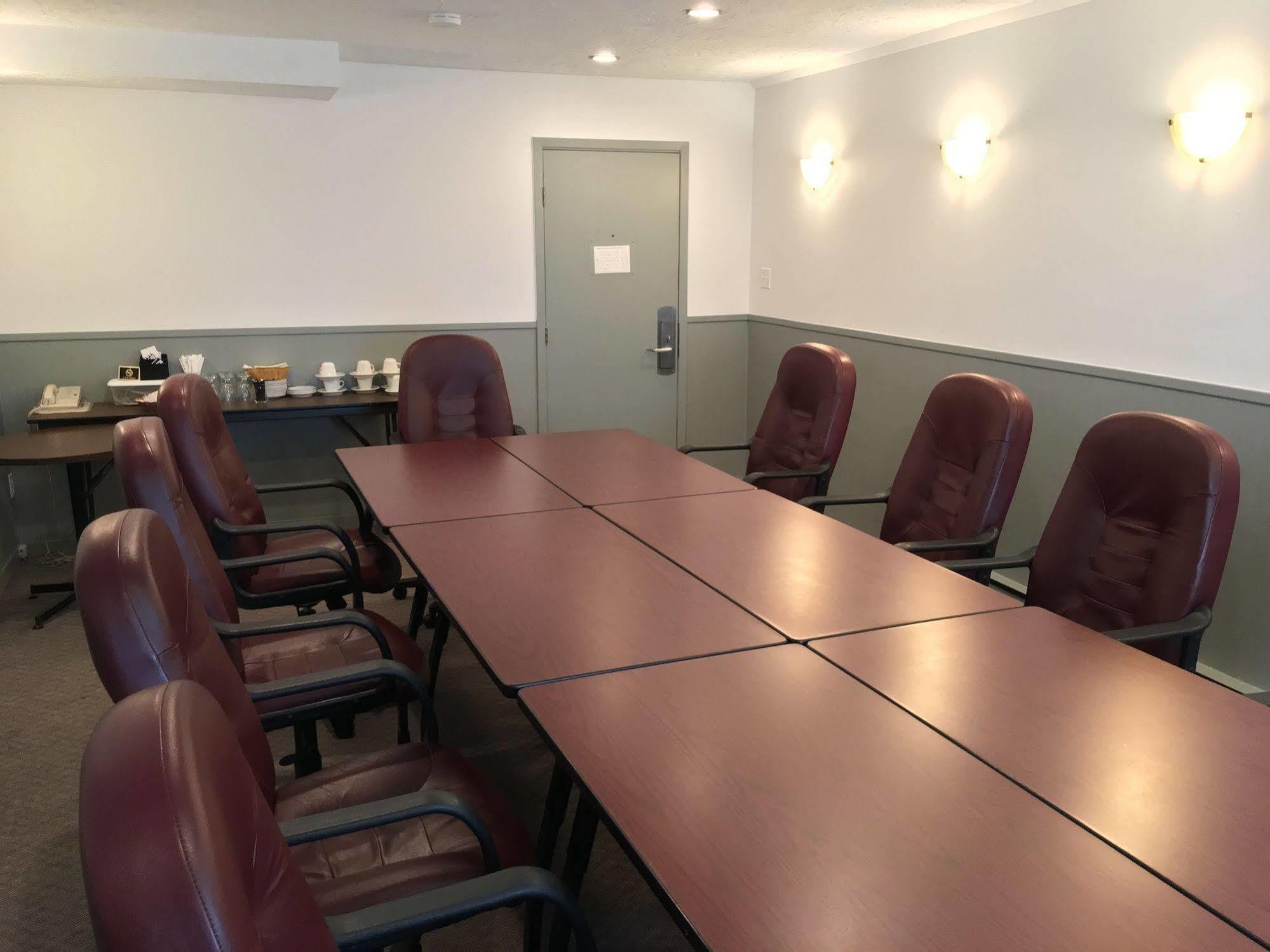 Fairway Inn Sussex Εξωτερικό φωτογραφία
