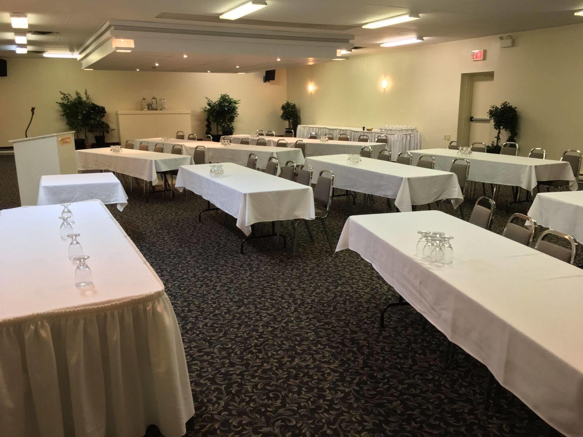 Fairway Inn Sussex Εξωτερικό φωτογραφία